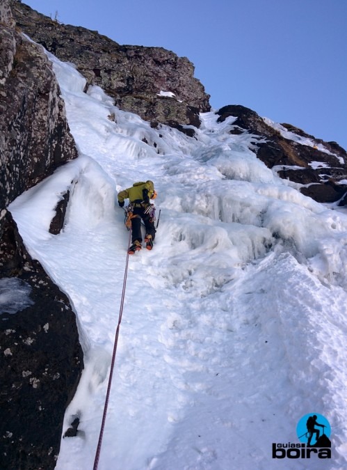 curso-escalada-hielo-pirineos-guias-boira (103)