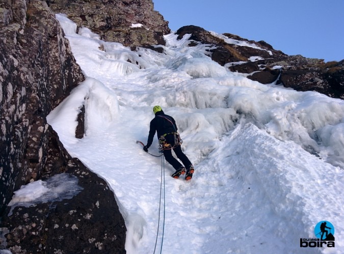 curso-escalada-hielo-pirineos-guias-boira (114)